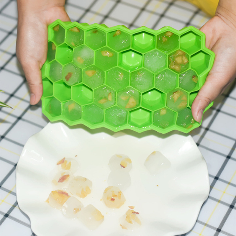 silicone ice cube tray